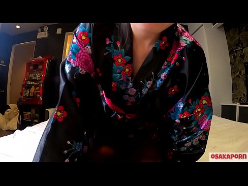 ❤️ Yarinyar cosplay tana son jima'i zuwa inzali tare da squirt a cikin macen doki da busa. Yarinyar Asiya mai gashi mai gashi da kyawawan nonuwa a cikin kayan gargajiya na Jafananci a cikin hoton bidiyo mai son nuna al'aurar tare da kayan wasan fuck. Sakura 3 OSAKAPOORN. ️  a mu