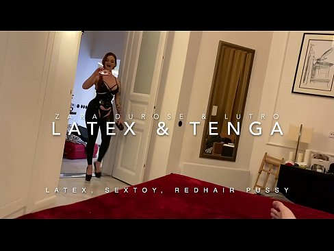 ❤️ Jaruma mai jajayen kaya sanye da rigar latex mai cin duri ️ a mu
